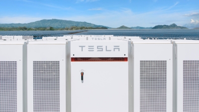 Tesla Energiespeicher